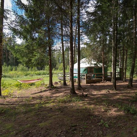 Yurtos Guest House Gaugariai Luaran gambar