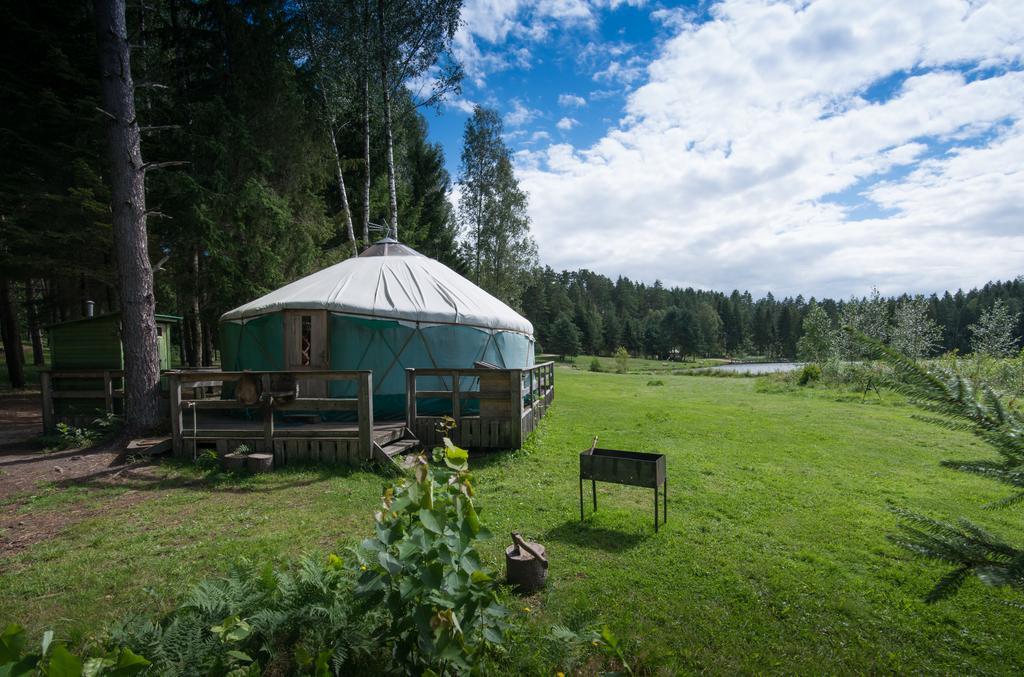 Yurtos Guest House Gaugariai Luaran gambar